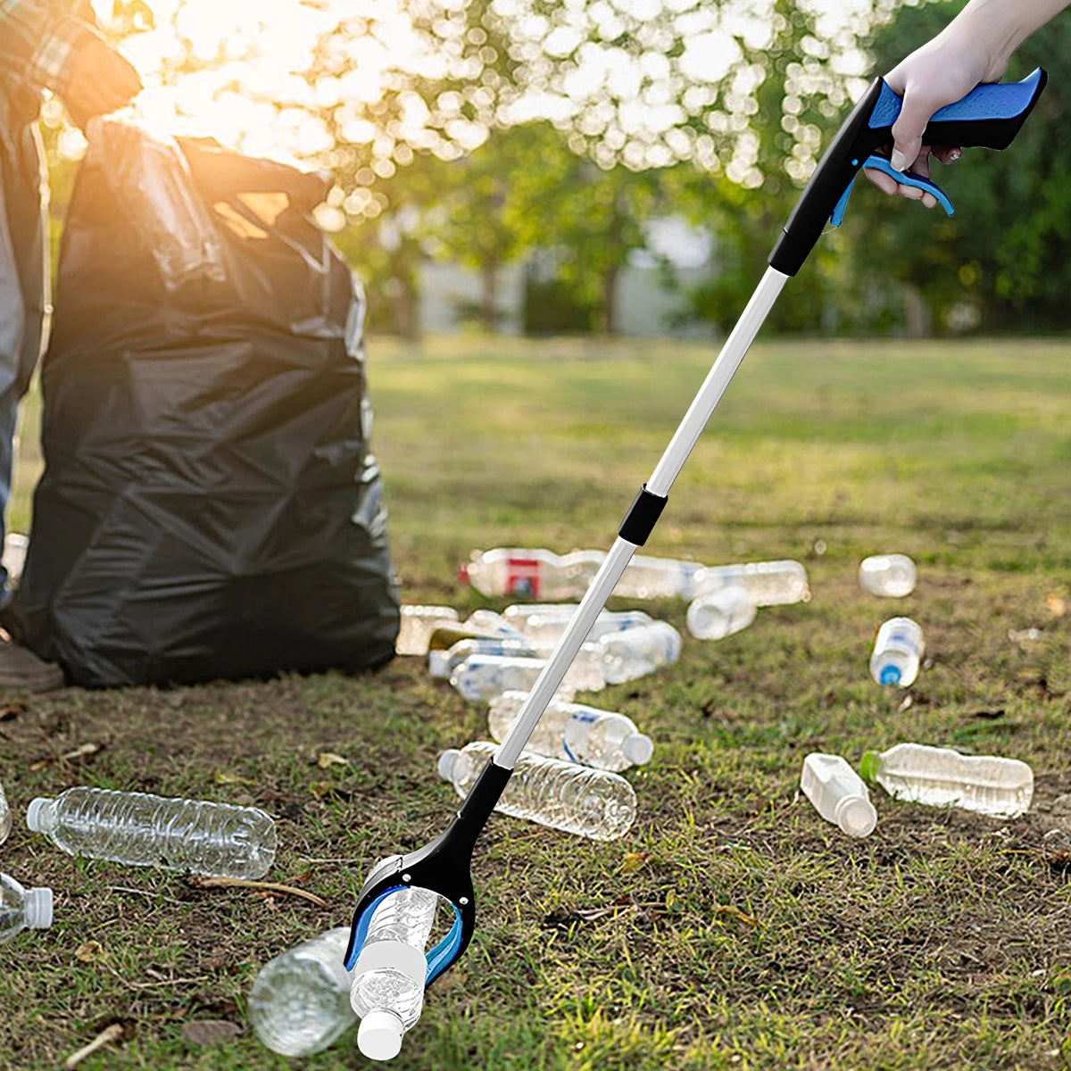 Extra-Long Foldable Grabber Tool – Multi-Angle Reacher & Garbage Picker.