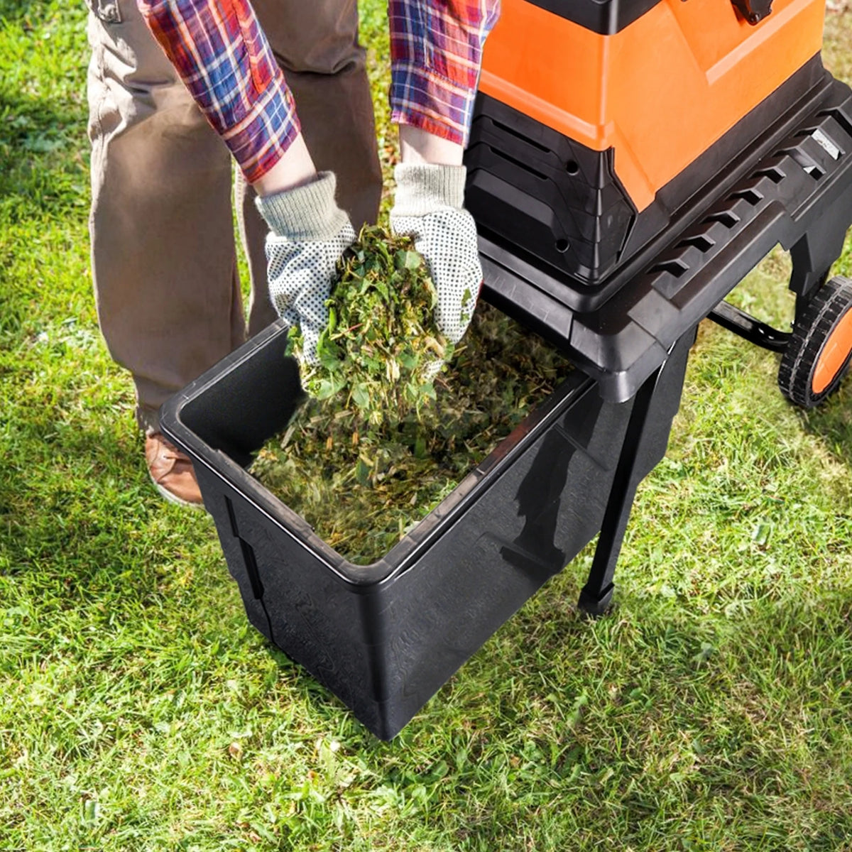 2500W Electric Wood Shredder – 40mm Branch Chipper with 55L Collection Box.