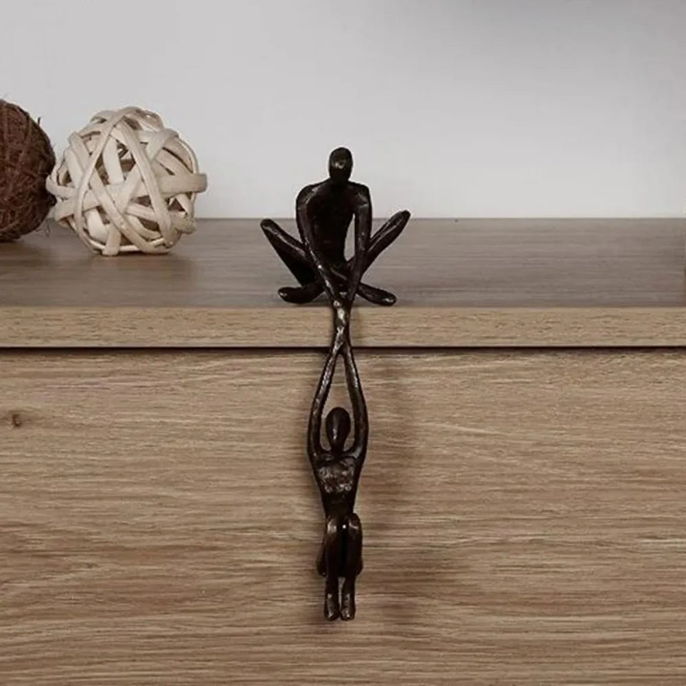 Man Lifting Woman Couple Figurine – Romantic Dancing Couple Sculpture, Creative Lover Statue for Home, Office, Desk & Shelf Décor.