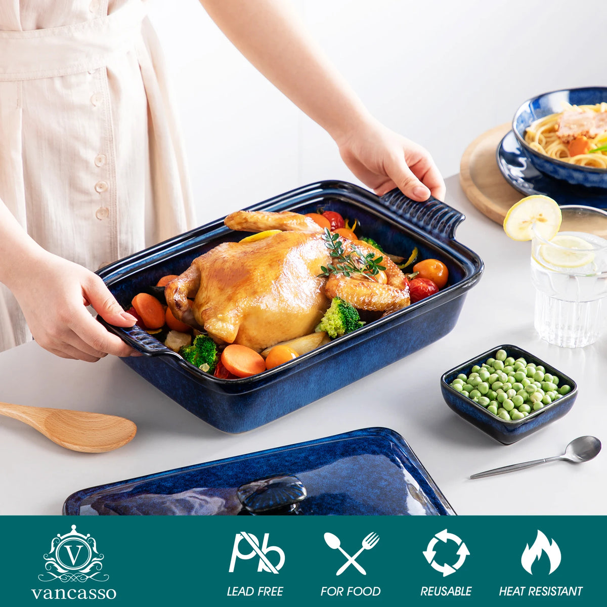 Large Blue Stoneware Casserole Dish with Lid – Oven & Microwave Safe Lasagna Baking Pan for Roasting, Baking & Serving