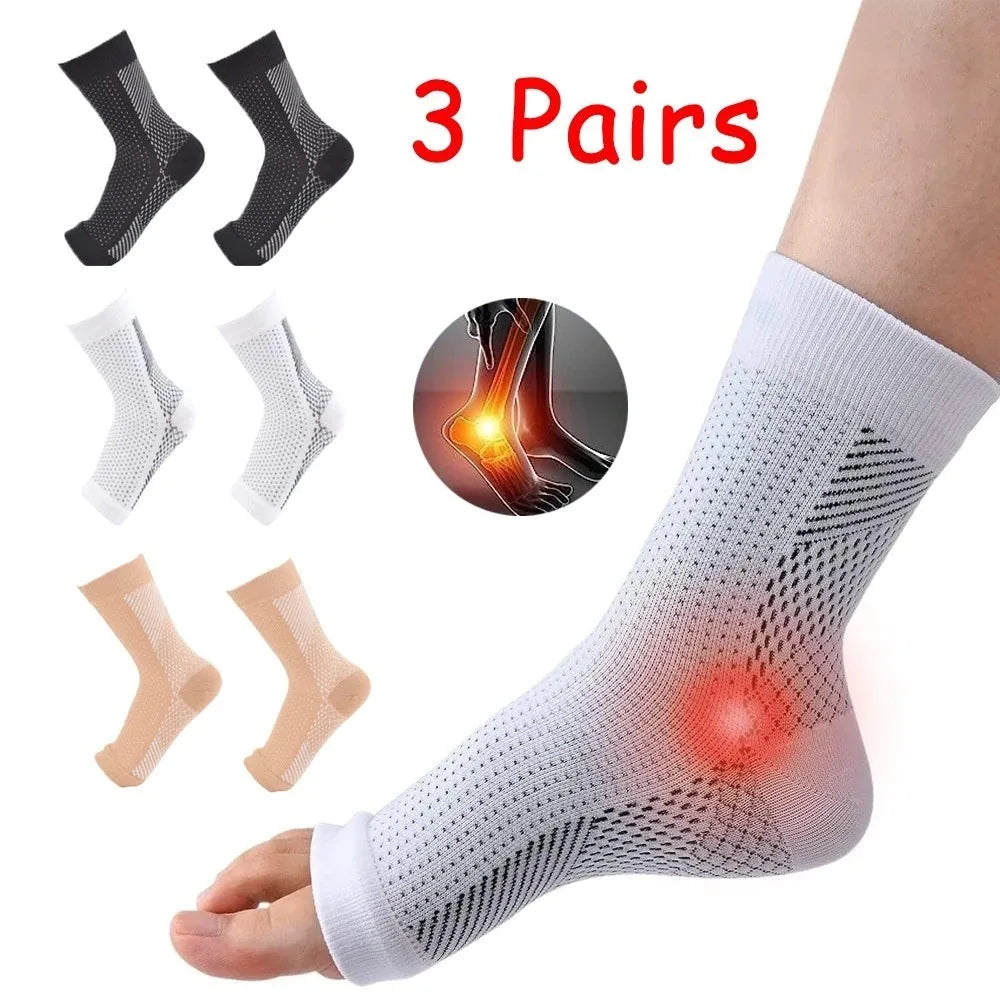 3 Pairs of Compression Socks with Arch & Heel Support.