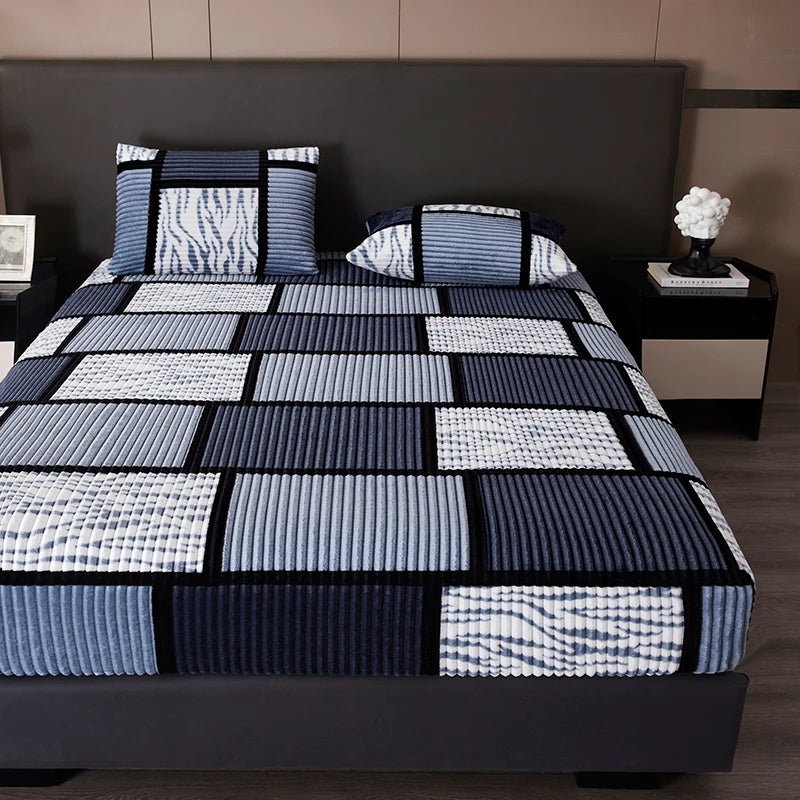 Soft Flannel Fitted Sheet – Large Checkered Pattern, Warm Fleece Mattress Cover with Deep Pockets & Anti-Slip Fit, Multiple Sizes